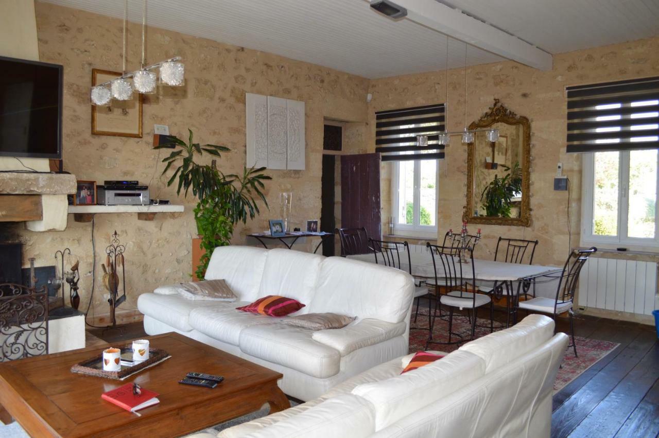 Saint-Pey-de-Castets Le Prieure B&B 외부 사진
